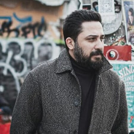 دانلود آهنگ روزبه بمانی مجنون - ای پرسه در خون قصر شیرین خاک مجنون