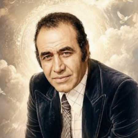 ایرج خواجه امیری توی ماشینیم ولی شاد و غزل خون می رویم
