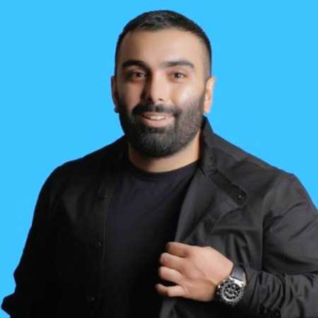 مسعود صادقلو بغل کردم