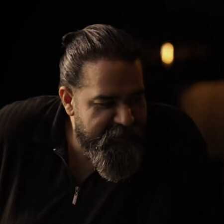 رضا صادقی همخونه